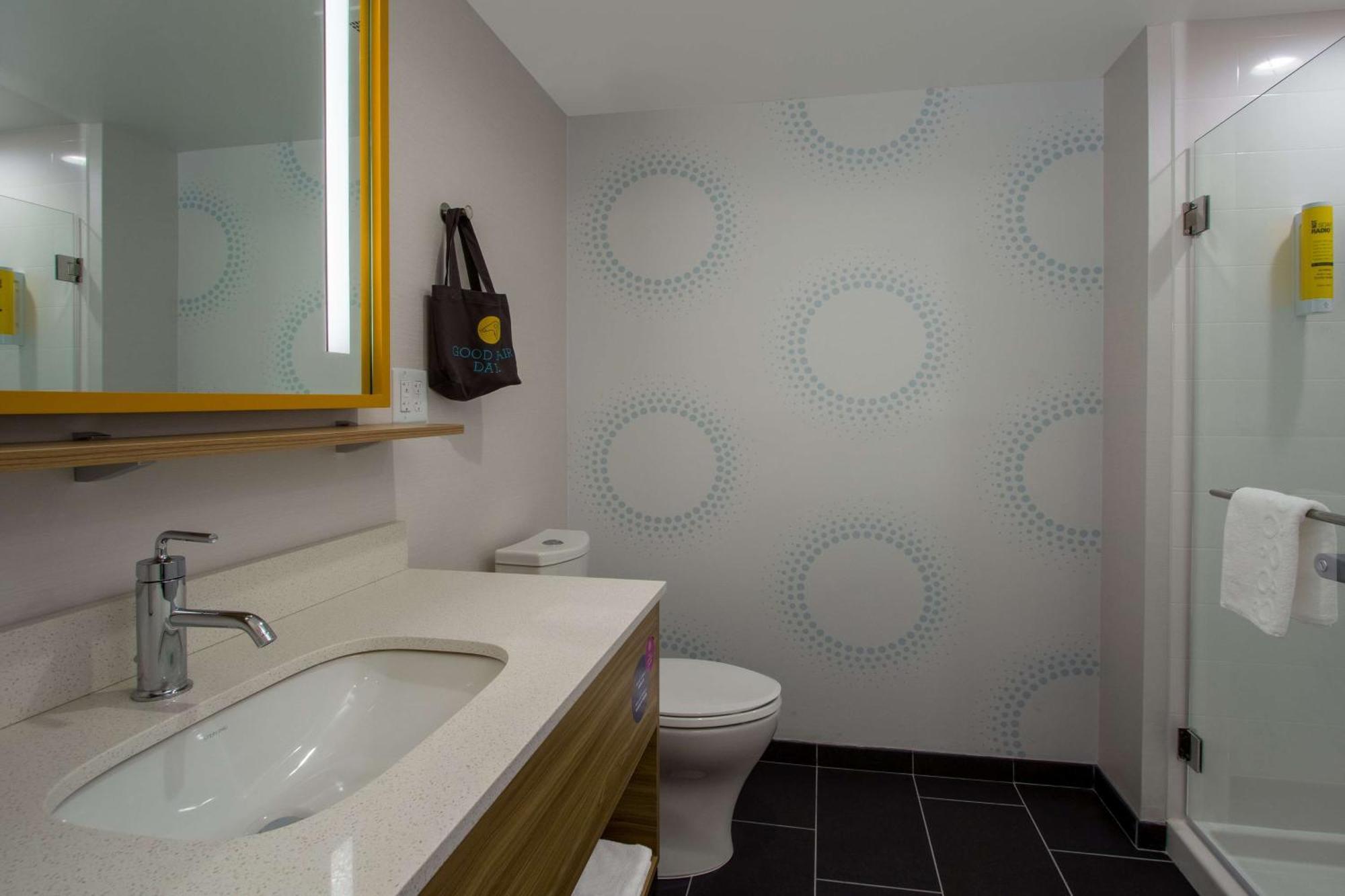 Tru By Hilton Grove City Columbus Eksteriør bilde