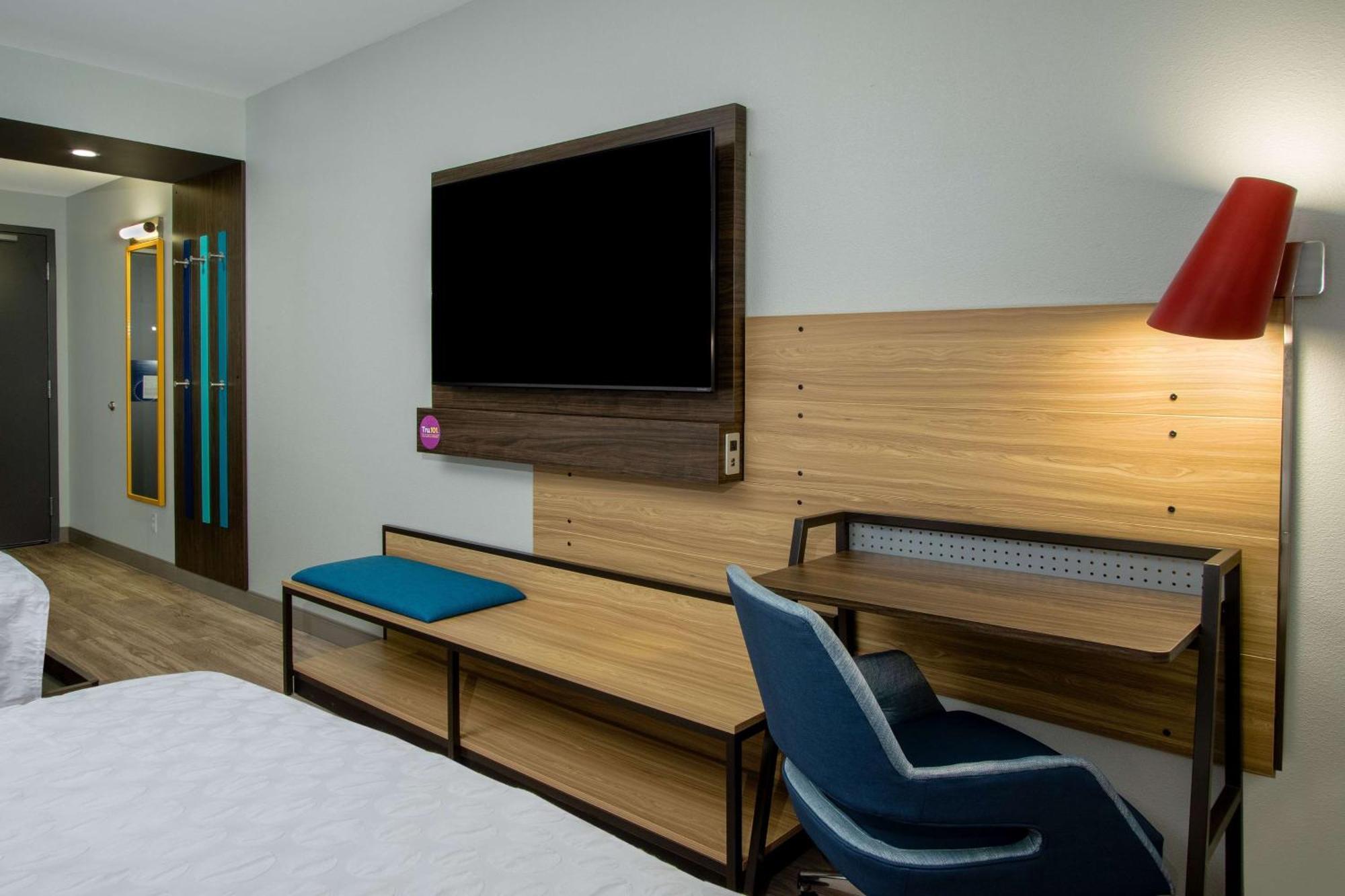Tru By Hilton Grove City Columbus Eksteriør bilde