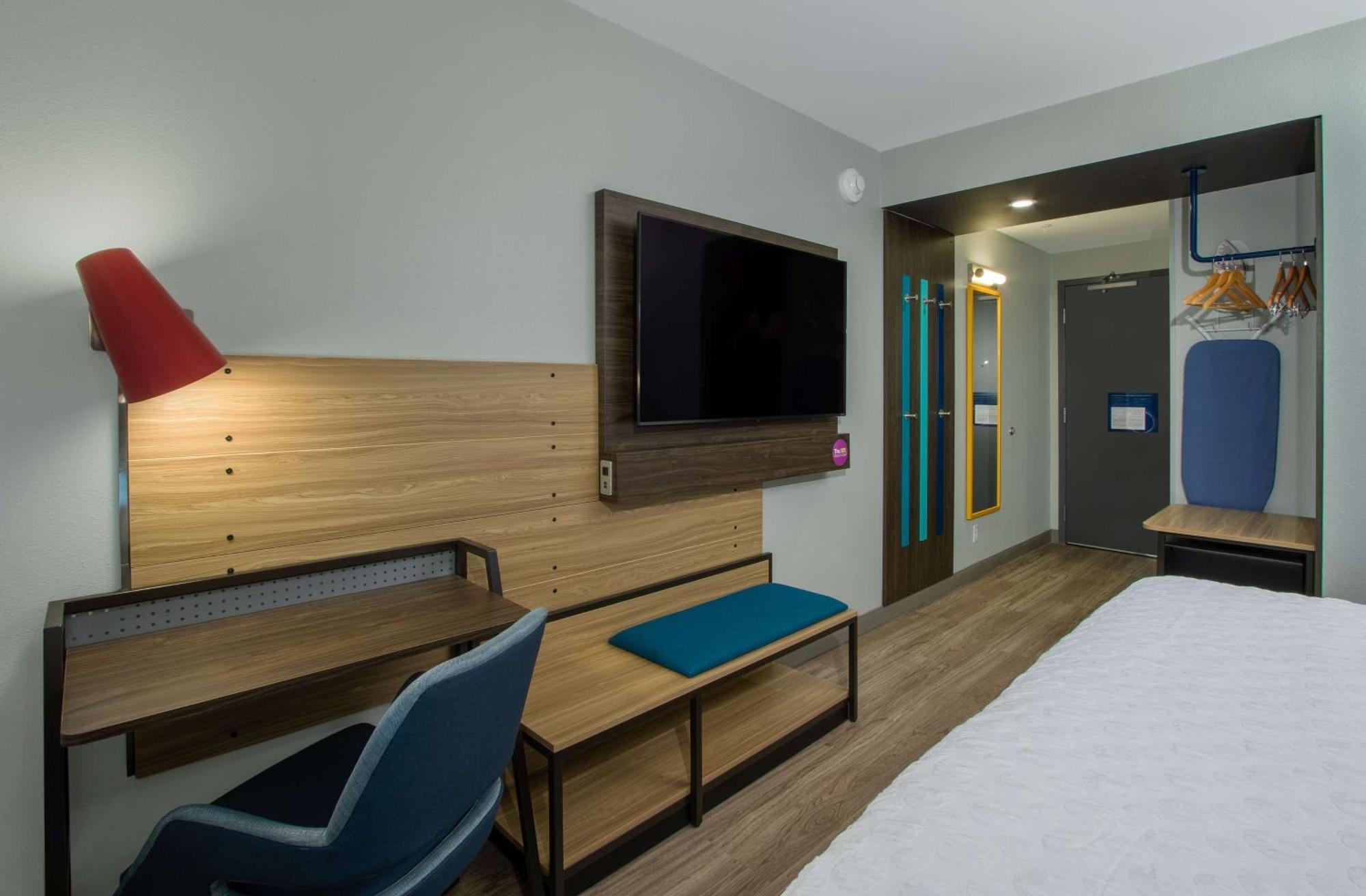 Tru By Hilton Grove City Columbus Eksteriør bilde